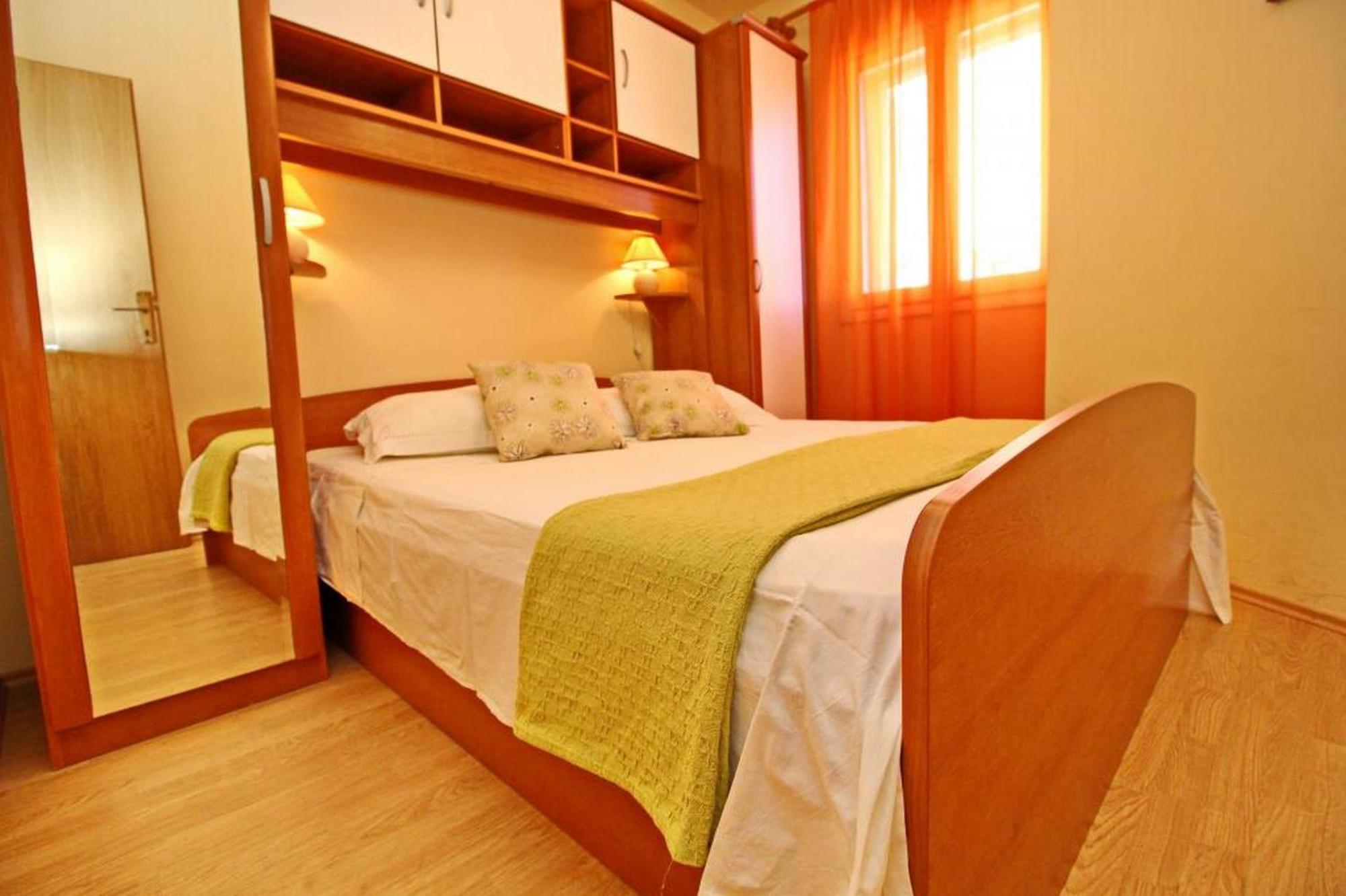 Apartments Sea Line Приградица Номер фото